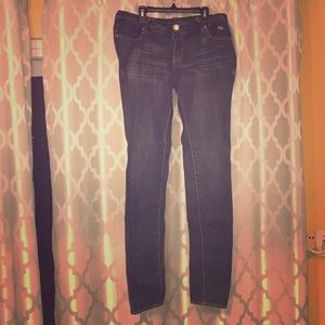 Apple bottom jeans